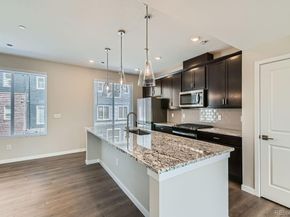 1759 Peak Loop, Broomfield CO 80023