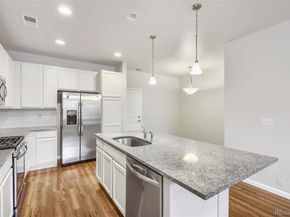 508 E Dry Creek Place, Littleton CO 80122