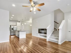 508 E Dry Creek Place, Littleton CO 80122