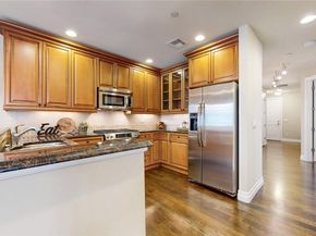 150 S Madison Street 207, Denver CO 80209