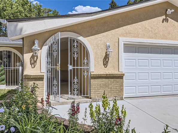 8220 Lamar Circle, Arvada CO 80003