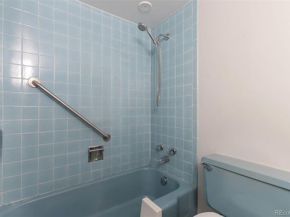 4570 E Yale Avenue 702, Denver CO 80222