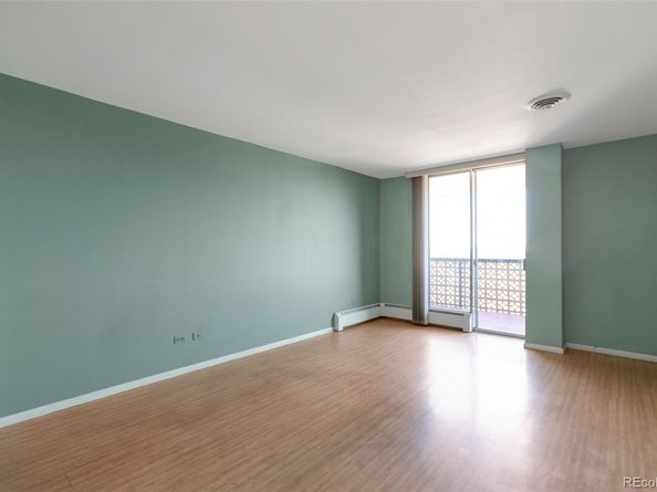 4570 E Yale Avenue 702, Denver CO 80222