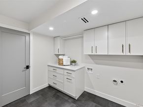 2552 E Alameda Avenue 104, Denver CO 80209