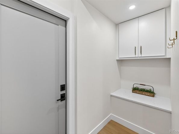 2552 E Alameda Avenue 104, Denver CO 80209