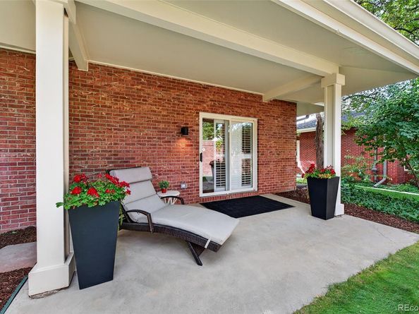 2552 E Alameda Avenue 104, Denver CO 80209