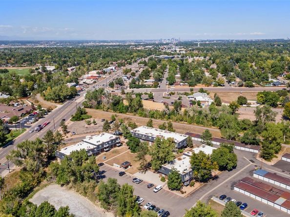 100 E Highline Circle 105, Centennial CO 80122