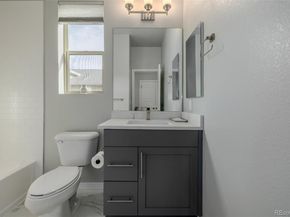 4045 S Teller Street, Lakewood CO 80235