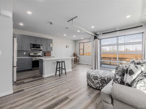 4045 S Teller Street, Lakewood CO 80235