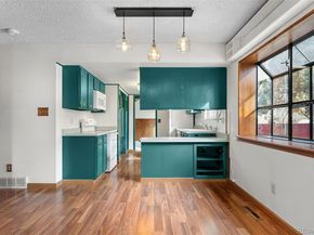 1735 S Pratt Parkway, Longmont CO 80501