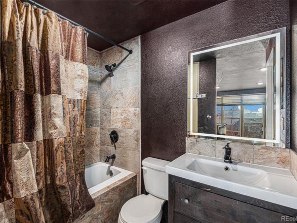 364 S Ironton Street 427, Aurora CO 80012