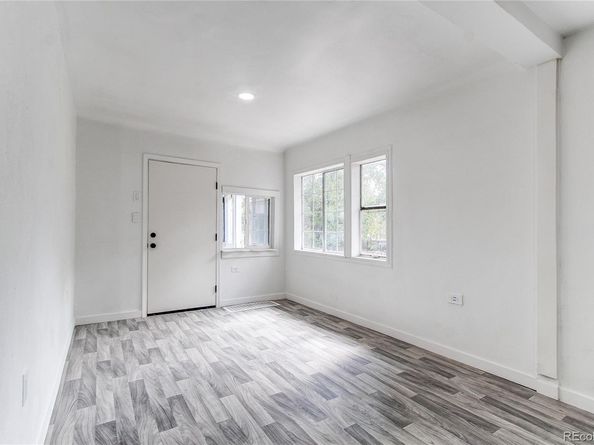 637 Stuart Street, Denver CO 80204