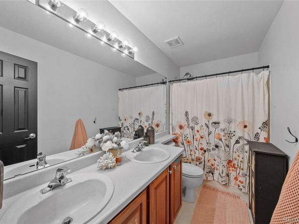 23286 E Lake Place, Aurora CO 80015