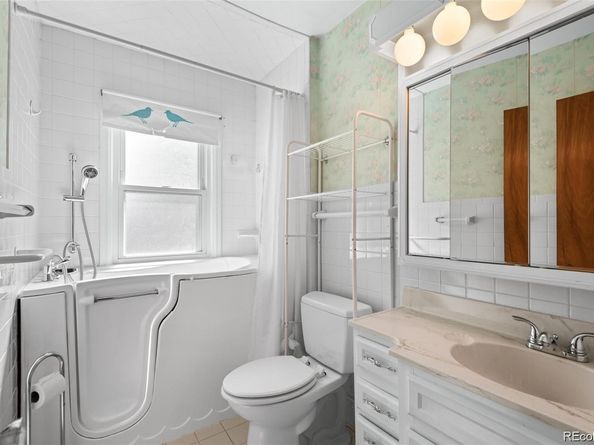Undisclosed Address #9575938, Denver CO 80210