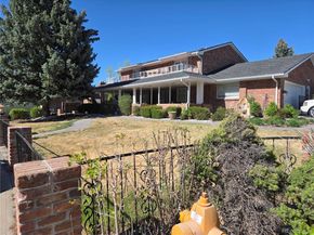 3040 Oak Street, Lakewood CO 80215