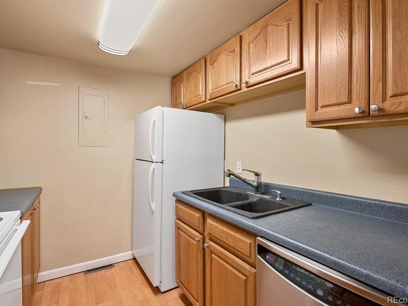 1195 S Oneida Street E, Denver CO 80224