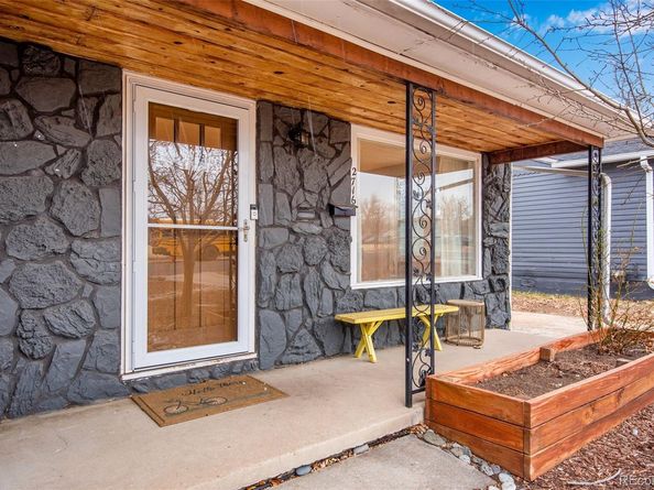 2716 S Irving Street, Denver CO 80236