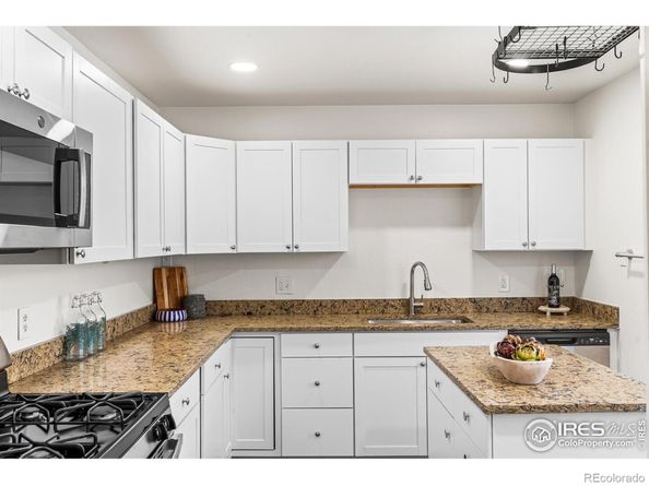 571 S Taft Street, Lakewood CO 80228