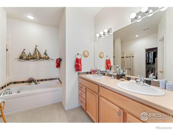4101 Da Vinci Drive, Longmont CO 80503