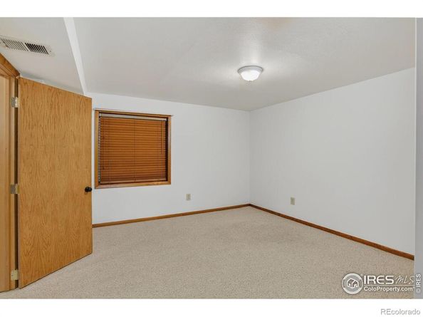 3119 Lake Park Way, Longmont CO 80503