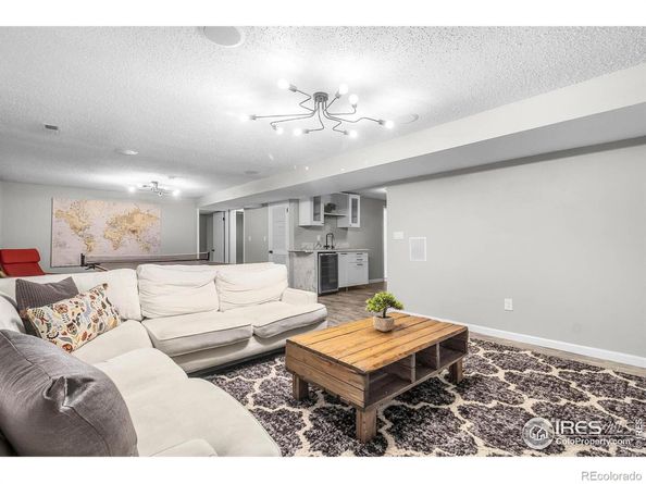 6398 Twin Lakes Road, Boulder CO 80301