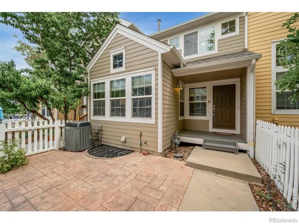 905 Snowberry Street, Longmont CO 80503