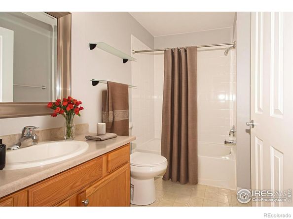 805 Summer Hawk Drive B7, Longmont CO 80504
