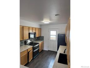 2155 Meadow Court, Longmont CO 80501