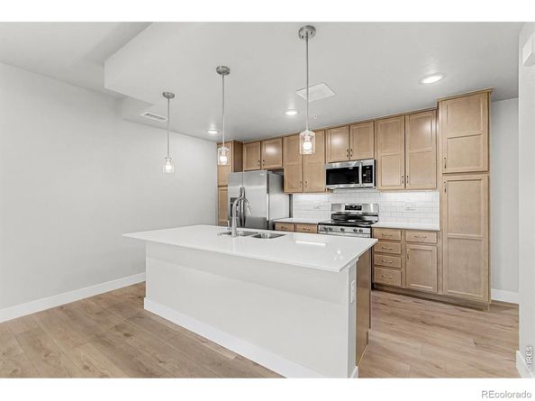 265 High Point Drive 103, Longmont CO 80504
