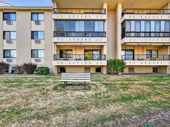 2868 S Heather Gardens Way 103, Aurora CO 80014