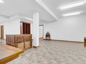 1860 S Manor Lane S, Lakewood CO 80232