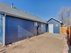 17562 E Whitaker Drive, Aurora CO 80015