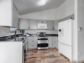 17562 E Whitaker Drive, Aurora CO 80015