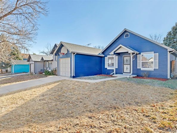 17562 E Whitaker Drive, Aurora CO 80015