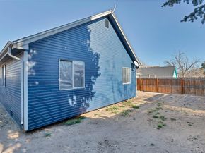 17562 E Whitaker Drive, Aurora CO 80015