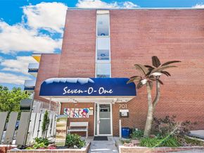 701 N Pearl Street 304, Denver CO 80203