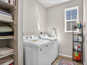 5136 N Quemoy Court, Aurora CO 80019