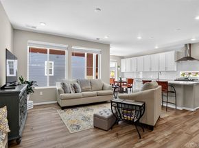 5136 N Quemoy Court, Aurora CO 80019