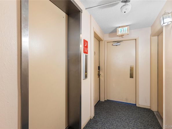 1008 N Corona Street 405, Denver CO 80218