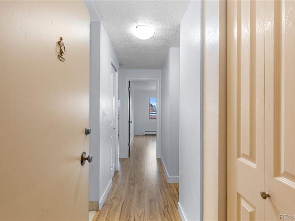 1008 N Corona Street 405, Denver CO 80218