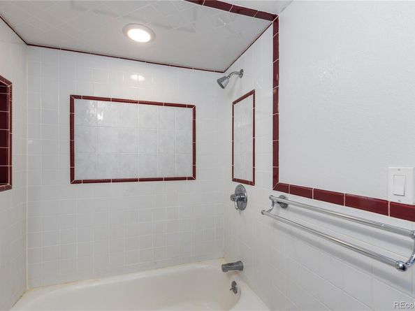 1008 N Corona Street 405, Denver CO 80218