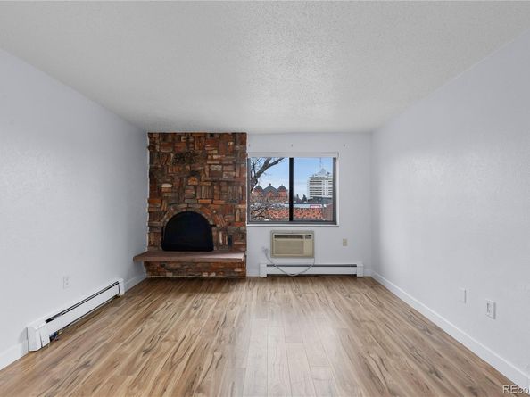 1008 N Corona Street 405, Denver CO 80218