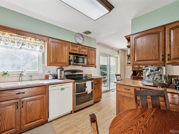Undisclosed Address #6718647, Lakewood CO 80228