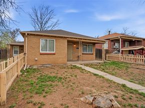 1717 Clinton Street, Aurora CO 80010