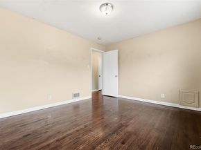 1717 Clinton Street, Aurora CO 80010
