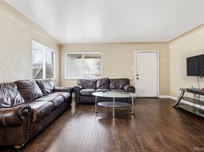 1717 Clinton Street, Aurora CO 80010