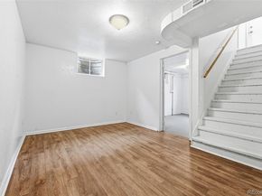 1717 Clinton Street, Aurora CO 80010