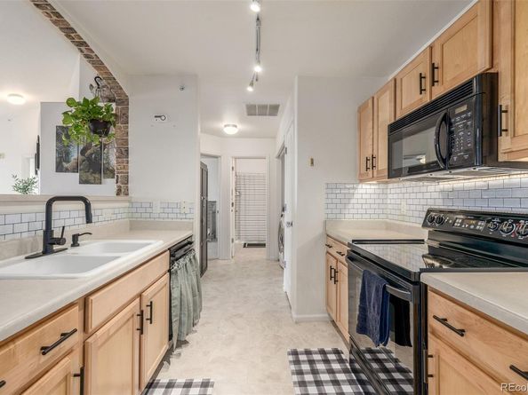 5255 Memphis Street 823, Denver CO 80239