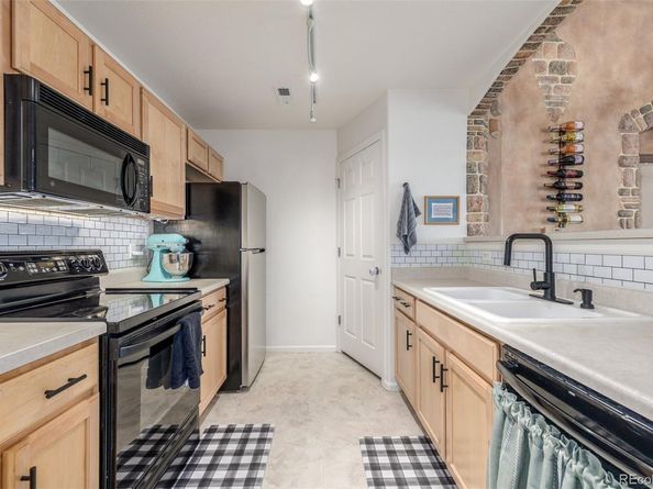 5255 Memphis Street 823, Denver CO 80239