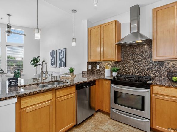 1313 S Clarkson Street 405, Denver CO 80210